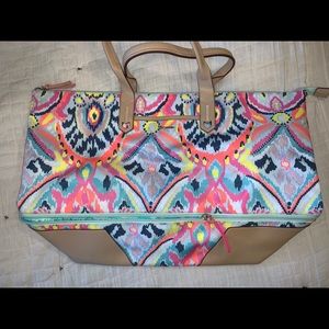 Stella & Dot Mult Ikat Getaway Bag
